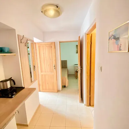 Seaside Two-room With Kitchenette And Bathroom By Swell #1